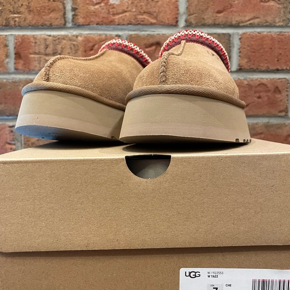 Ugg Tazz - Picture 9 of 9